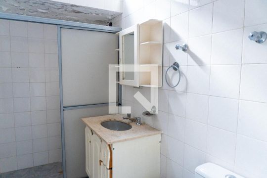 Banheiro de casa à venda com 4 quartos, 124m² em Mirandópolis, São Paulo
