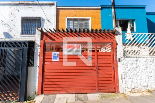 Fachada de casa à venda com 4 quartos, 124m² em Mirandópolis, São Paulo