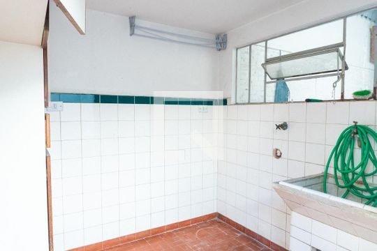 Área de Serviço de casa à venda com 4 quartos, 124m² em Mirandópolis, São Paulo