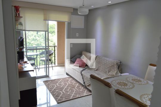 Sala de apartamento à venda com 2 quartos, 74m² em Taquara, Rio de Janeiro