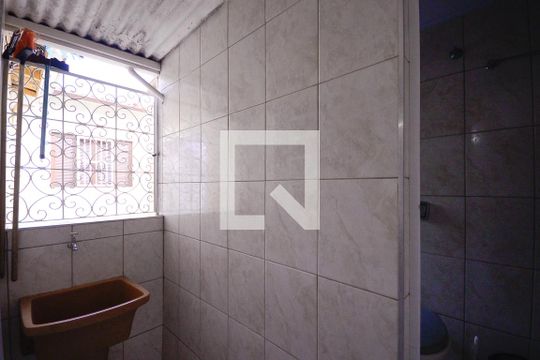 Área de Serviço  de casa de condomínio para alugar com 1 quarto, 35m² em Vila Brasilina, São Paulo