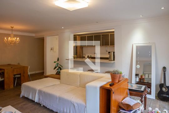 Sala de apartamento à venda com 2 quartos, 94m² em Vila Romana, São Paulo