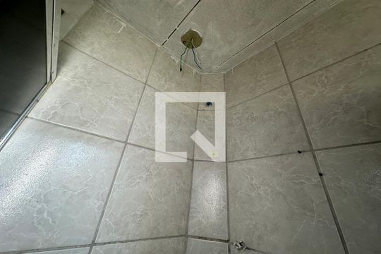 Chuveiro do Banheiro de apartamento à venda com 2 quartos, 52m² em Rio dos Sinos, São Leopoldo
