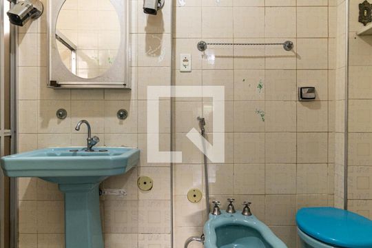 Banheiro de apartamento à venda com 3 quartos, 85m² em Consolação, São Paulo
