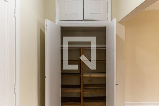 Entrada - Armário de apartamento à venda com 3 quartos, 85m² em Consolação, São Paulo