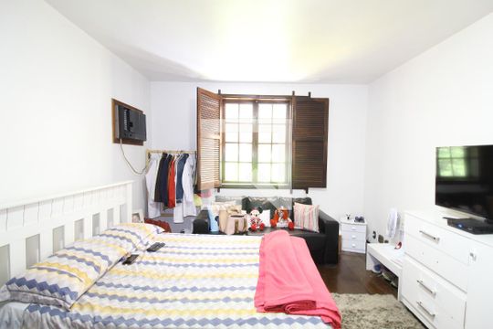 Quarto 1 de casa à venda com 5 quartos, 1200m² em Freguesia de Jacarepaguá, Rio de Janeiro