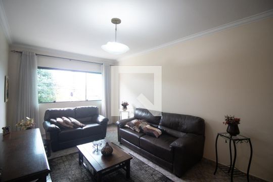 Casa à venda com 3 quartos, 166m² em Parque Sao Domingos, São Paulo