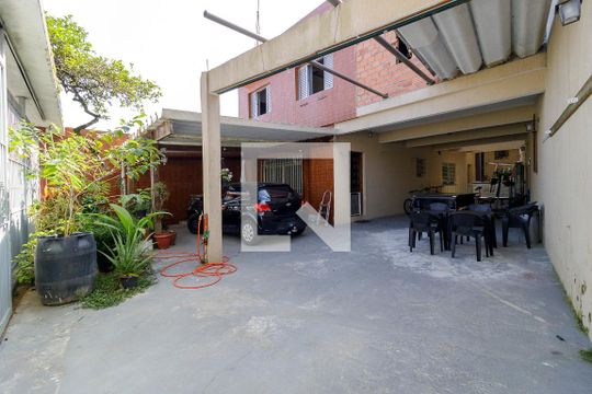 Garagem de casa à venda com 3 quartos, 340m² em Jardim São Luís, São Paulo