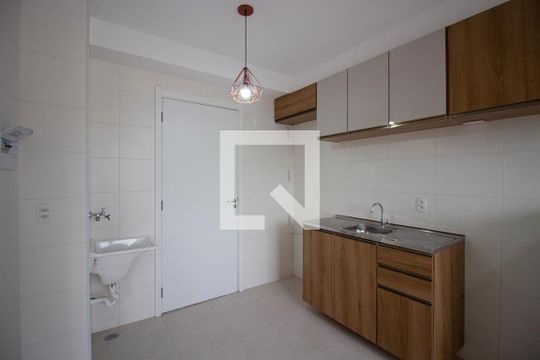 Cozinha de apartamento à venda com 2 quartos, 39m² em Itaquera, São Paulo