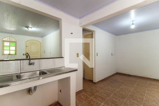 Cozinha de casa para alugar com 2 quartos, 120m² em Jardim Sao Carlos (zona Leste), São Paulo