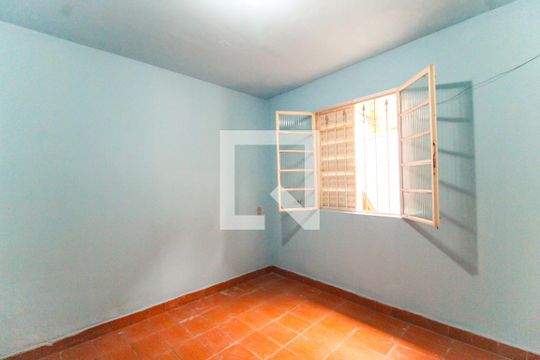 Quarto 2 de casa para alugar com 2 quartos, 120m² em Jardim Sao Carlos (zona Leste), São Paulo