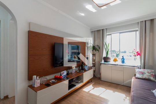 Apartamento para alugar com 1 quarto, 42m² em Indianópolis, São Paulo