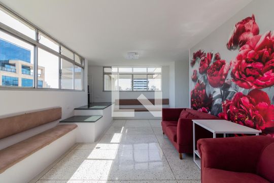 Área comum de apartamento para alugar com 1 quarto, 42m² em Indianópolis, São Paulo