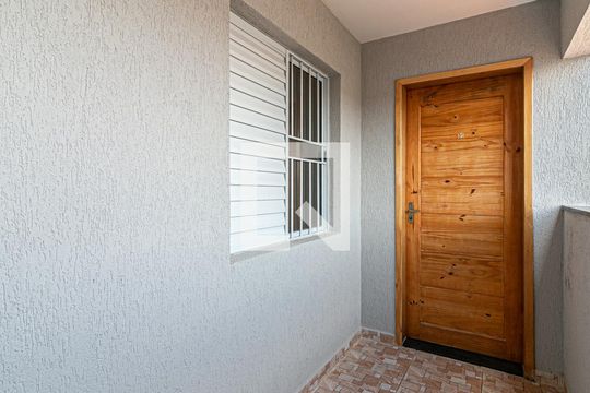 Área externa de kitnet/studio para alugar com 2 quartos, 38m² em Parque Cisper, São Paulo