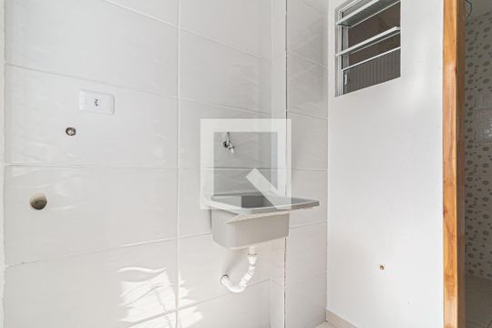 Área de Serviço de kitnet/studio para alugar com 2 quartos, 38m² em Parque Cisper, São Paulo