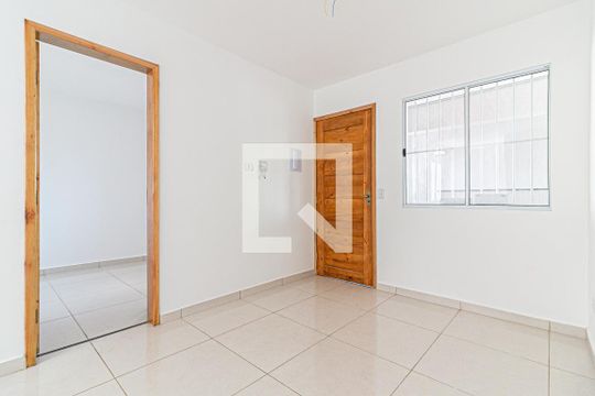 Kitnet/Studio para alugar com 2 quartos, 38m² em Parque Cisper, São Paulo