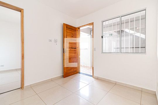 Kitnet/Studio para alugar com 2 quartos, 38m² em Parque Cisper, São Paulo