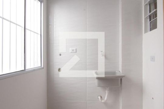 Área de serviço
 de apartamento para alugar com 2 quartos, 38m² em Parque Cisper, São Paulo
