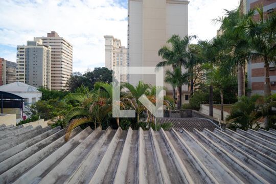 Vista do Quarto 01 de apartamento à venda com 3 quartos, 140m² em Cambuí, Campinas