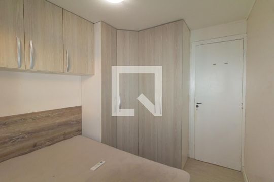 Quarto 2 de apartamento à venda com 2 quartos, 39m² em Olaria, Canoas