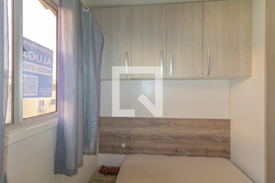 Quarto 2 de apartamento à venda com 2 quartos, 39m² em Olaria, Canoas