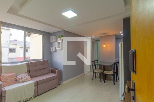 Apartamento à venda com 2 quartos, 39m² em Olaria, Canoas