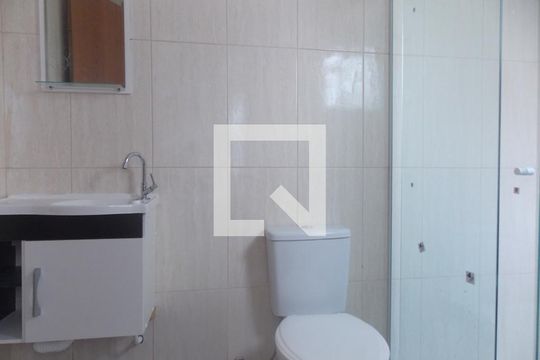 Banheiro de casa para alugar com 1 quarto, 50m² em Cocaia, Guarulhos