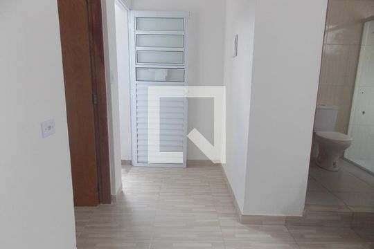 Cozinha de casa para alugar com 1 quarto, 50m² em Cocaia, Guarulhos