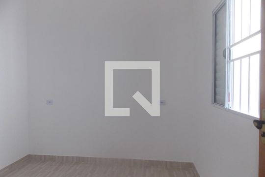 Quarto de casa para alugar com 1 quarto, 50m² em Cocaia, Guarulhos
