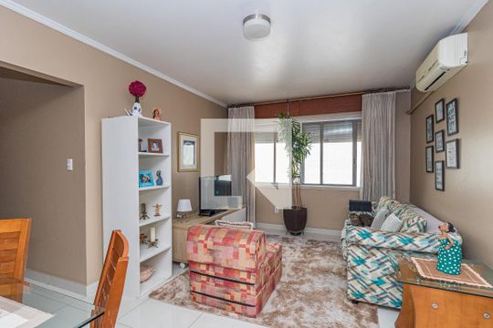 Apartamento para alugar com 2 quartos, 93m² em São João, Porto Alegre