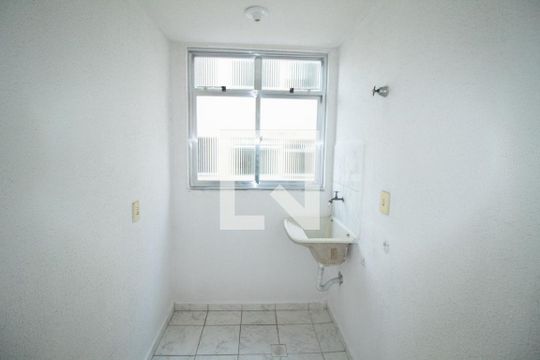 Cozinha de apartamento para alugar com 2 quartos, 60m² em Engenho do Porto, Duque de Caxias