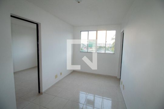 Apartamento para alugar com 2 quartos, 60m² em Engenho do Porto, Duque de Caxias
