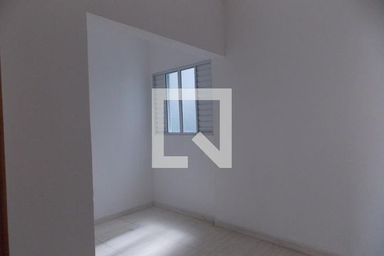 Quarto de apartamento para alugar com 2 quartos, 46m² em Parque Continental I, Guarulhos