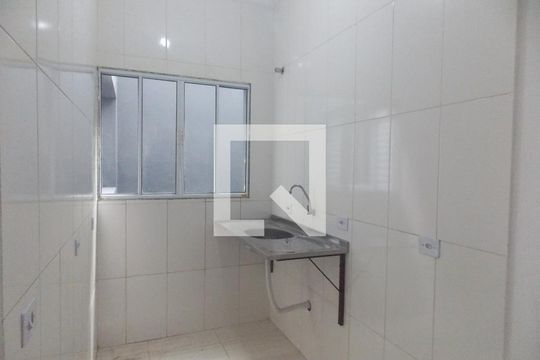 Cozinha de apartamento para alugar com 2 quartos, 46m² em Parque Continental I, Guarulhos