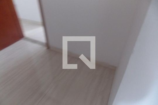 Quarto de apartamento para alugar com 2 quartos, 46m² em Parque Continental I, Guarulhos