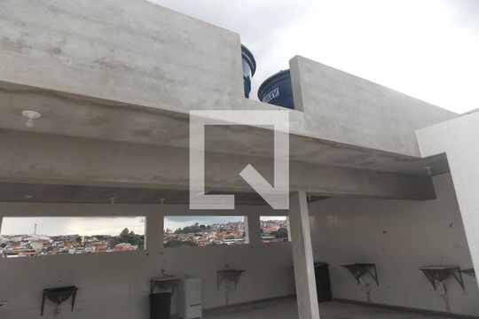 Lavanderia de apartamento para alugar com 2 quartos, 46m² em Parque Continental I, Guarulhos
