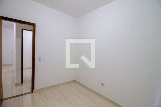 Quarto 1 de apartamento para alugar com 2 quartos, 46m² em Parque Continental I, Guarulhos