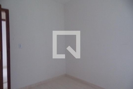 Quarto de apartamento para alugar com 2 quartos, 46m² em Parque Continental I, Guarulhos