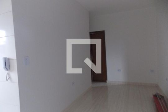 Sala de apartamento para alugar com 2 quartos, 46m² em Parque Continental I, Guarulhos