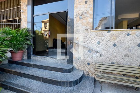 Fachada de apartamento à venda com 2 quartos, 70m² em Fonseca, Niterói