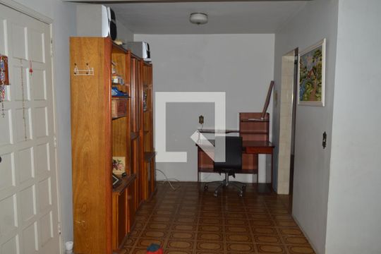 Sala de casa à venda com 3 quartos, 200m² em Parque Residencial Oratorio, São Paulo