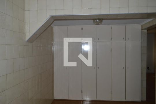 Cozinha de casa à venda com 3 quartos, 200m² em Parque Residencial Oratorio, São Paulo