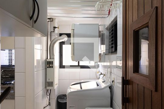 Área de serviço de apartamento à venda com 3 quartos, 129m² em Vila Olímpia, São Paulo