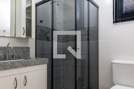 Banheiro Social de apartamento à venda com 3 quartos, 129m² em Vila Olímpia, São Paulo