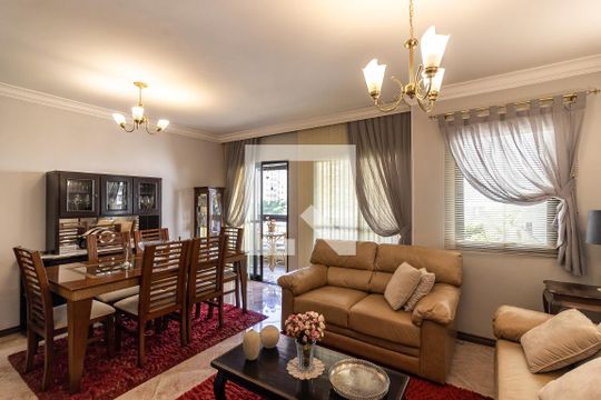 Sala de apartamento à venda com 3 quartos, 129m² em Vila Olímpia, São Paulo