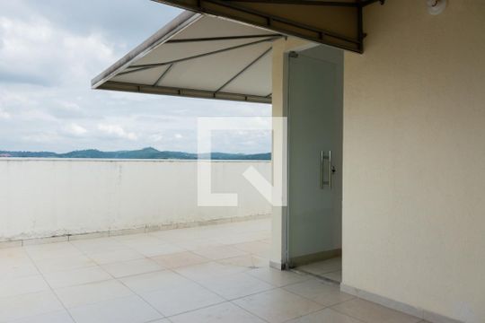 Apartamento para alugar com 2 quartos, 103m² em Nacional, Contagem