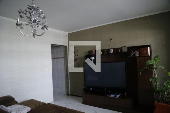 Casa à venda com 2 quartos, 250m² em Vila Picinin, São Paulo