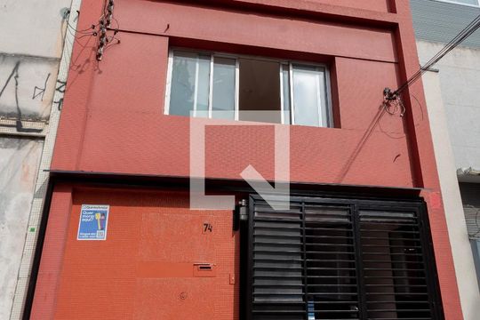 Fachada de casa para alugar com 2 quartos, 100m² em Paraíso, São Paulo