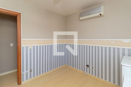 Quarto 2 de apartamento à venda com 2 quartos, 67m² em Jardim Itu Sabará, Porto Alegre