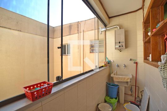 Área de Serviço de apartamento à venda com 3 quartos, 108m² em Teresópolis, Porto Alegre